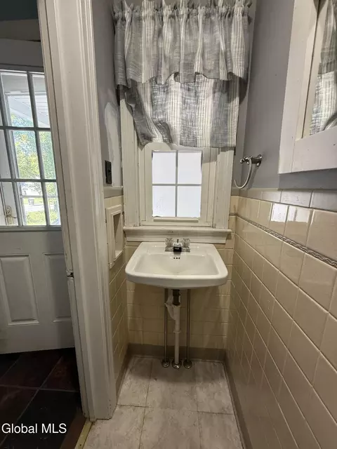 Bath - 264 Main St, Corinth, NY 12822 photo 1 of 4