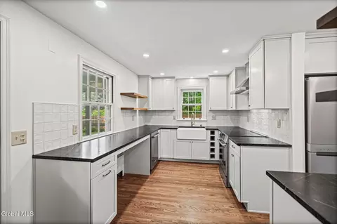 Kitchen - 5 Woodridge Rd, Delmar, NY 12054 photo 1 of 7