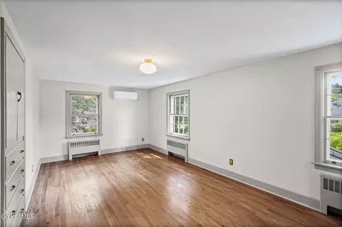 Bedroom - 5 Woodridge Rd, Delmar, NY 12054 photo 2 of 14