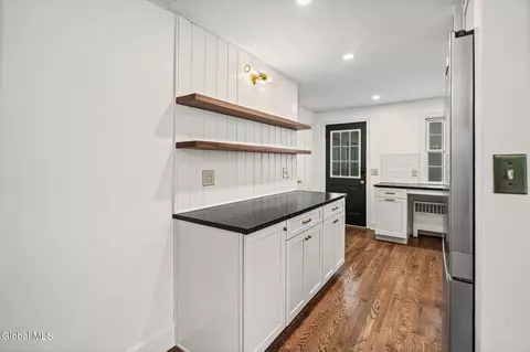 Entry Way - 5 Woodridge Rd, Delmar, NY 12054 photo 1 of 1