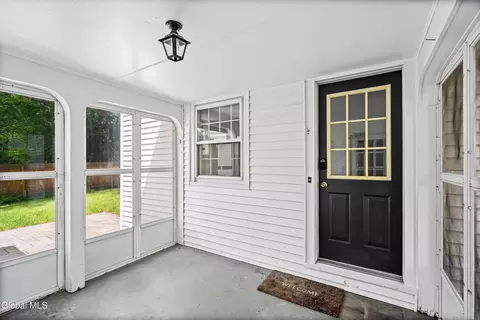 Exterior - 5 Woodridge Rd, Delmar, NY 12054 photo 3 of 8