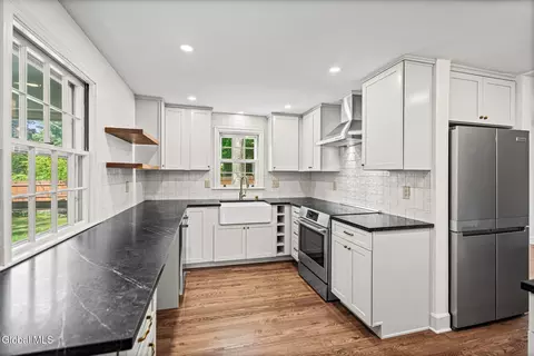 Kitchen - 5 Woodridge Rd, Delmar, NY 12054 photo 2 of 7
