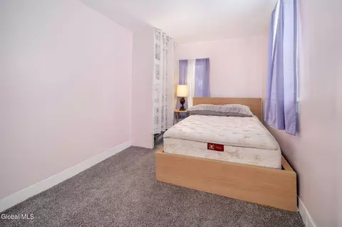 Bedroom - 118 Freeds Rd, Howes Cave, NY 12092 photo 4 of 8