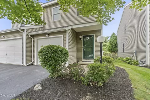 147 Harvard Rd, Watervliet, NY 12189