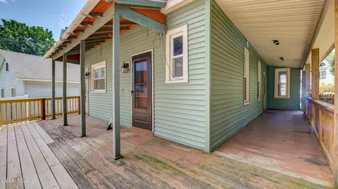 Exterior - 11 E State St, Johnstown, NY 12095 photo 4 of 8