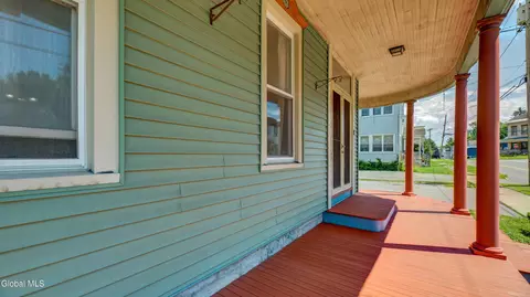Exterior - 11 E State St, Johnstown, NY 12095 photo 1 of 8