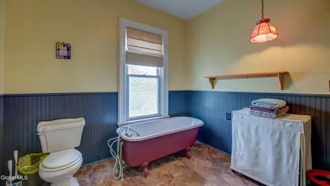 Bath - 11 E State St, Johnstown, NY 12095 photo 5 of 7