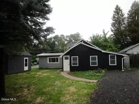 205 Tampa Ave, Rensselaer, NY 12144