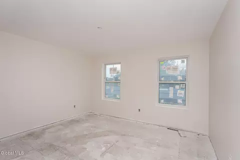 Bedroom - 131 Hetcheltown Rd, Schenectady, NY 12302 photo 1 of 2