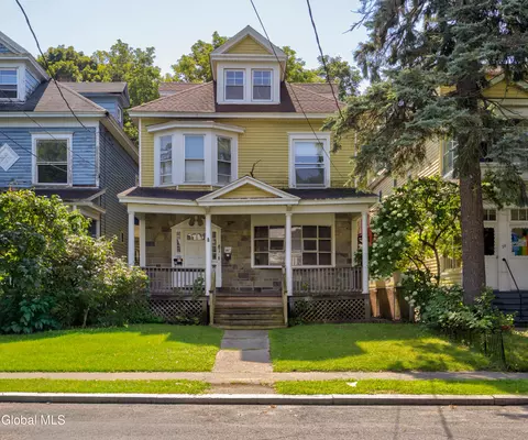 81 N Allen St, Albany, NY 12203