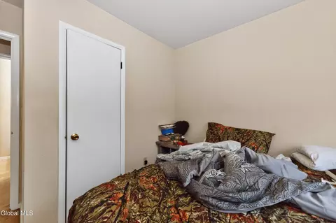 Bedroom - 17 Berwyn St, Schenectady, NY 12304 photo 5 of 7