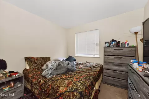 Bedroom - 17 Berwyn St, Schenectady, NY 12304 photo 4 of 7