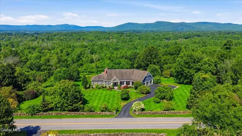 175 Chestnut Ridge Rd, Queensbury, NY 12804