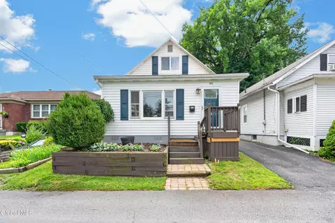 90 Hazelhurst Ave, Albany, NY 12203