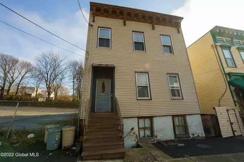 269 Elk St, Albany, NY 12206