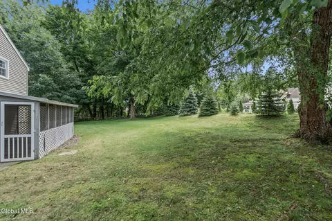 Exterior - 12 Lancaster Dr, Glenville, NY 12302 photo 8 of 13