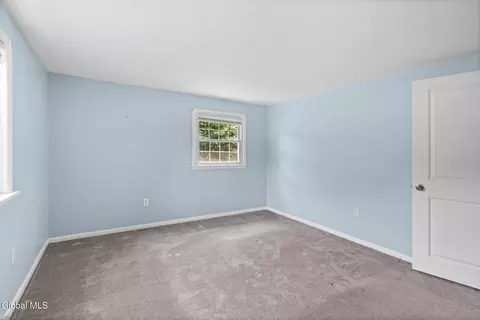 Bedroom - 12 Lancaster Dr, Glenville, NY 12302 photo 3 of 10