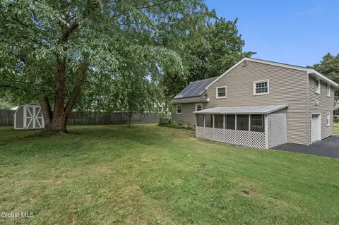 Exterior - 12 Lancaster Dr, Glenville, NY 12302 photo 7 of 13
