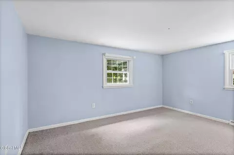 Bedroom - 12 Lancaster Dr, Glenville, NY 12302 photo 4 of 10