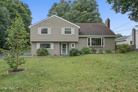 Exterior - 12 Lancaster Dr, Glenville, NY 12302 photo 12 of 13