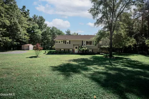 72 Zabel Hill Rd, Feura Bush, NY 12067