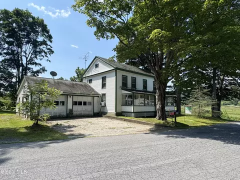 5 6 Dorance Rd, Granville, NY 12832