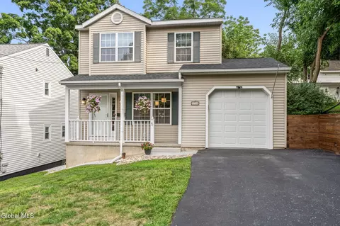 5 Pinehurst Ave, Albany, NY 12203