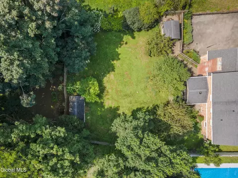 Exterior - 1009 Cheyenne Rd, Glenville, NY 12302 photo 12 of 12