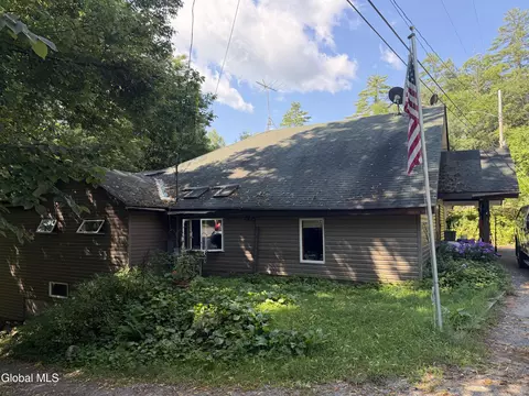239 Fraternaland Rd, Schroon Lake, NY 12870