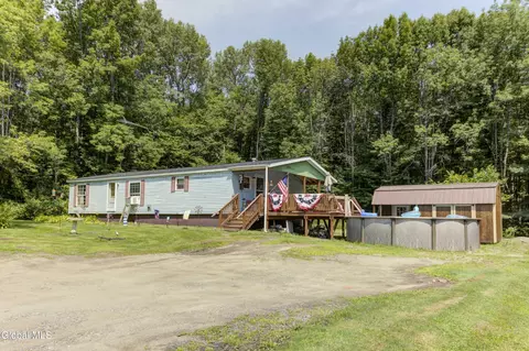 7654 New York 29, Dolgeville, NY 13329