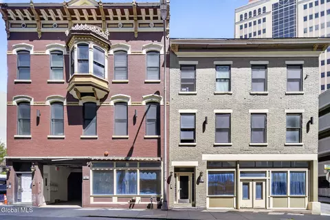 83 Beaver St, Albany, NY 12207