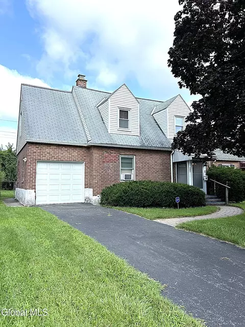 181 Hollywood Ave, Albany, NY 12209