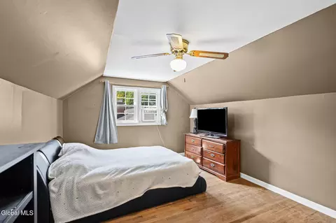 Bedroom - 1309 Sumner Ave, Schenectady, NY 12309 photo 9 of 9