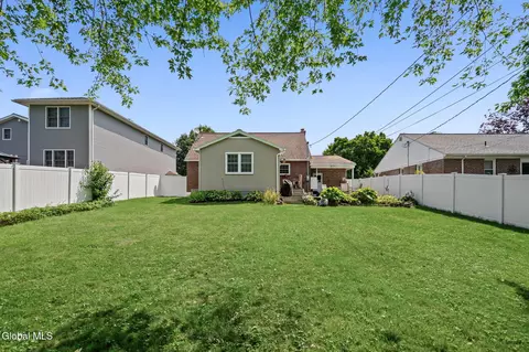 Exterior - 1309 Sumner Ave, Schenectady, NY 12309 photo 6 of 8