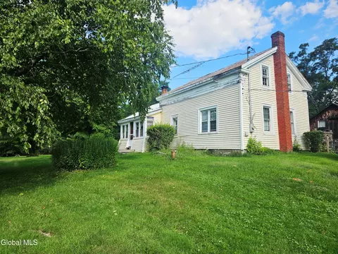 1235 Grovenors Corners Rd, Central Bridge, NY 12035