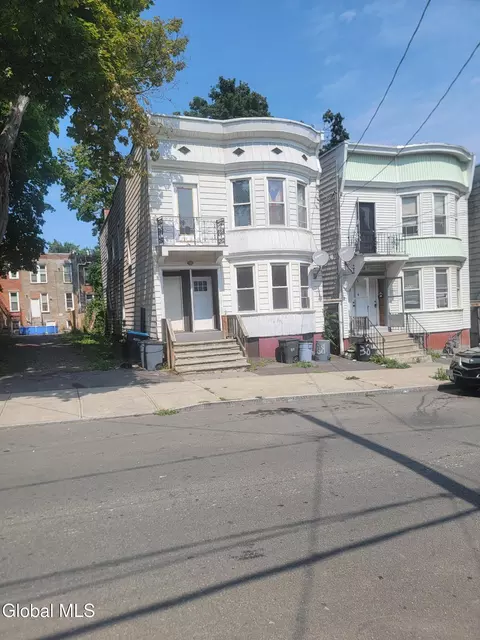 385 Orange St, Albany, NY 12206