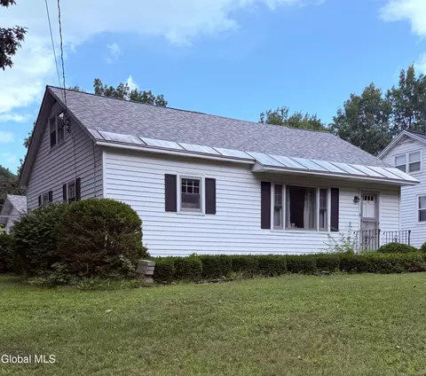 184 S Kingsboro Ave, Gloversville, NY 12078