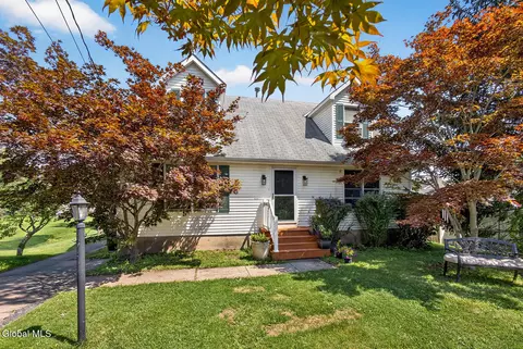 37 Inman Ave, Albany, NY 12203