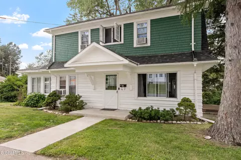 Exterior - 112 Fales Ct, Troy, NY 12180 photo 13 of 13