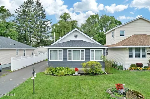 10 Lighthall Ave, Cohoes, NY 12047