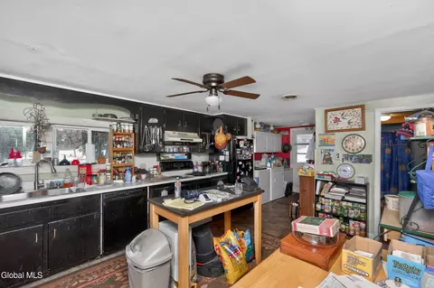 Kitchen - 2596 State Route 145, Middleburgh, NY 12122 photo 2 of 5