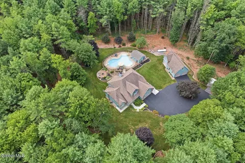 8 Lester Ln, Middle Grove, NY 12850