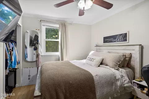 Bedroom - 309 Manchester Rd, Schenectady, NY 12304 photo 1 of 3