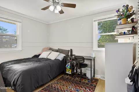 Bedroom - 309 Manchester Rd, Schenectady, NY 12304 photo 2 of 3