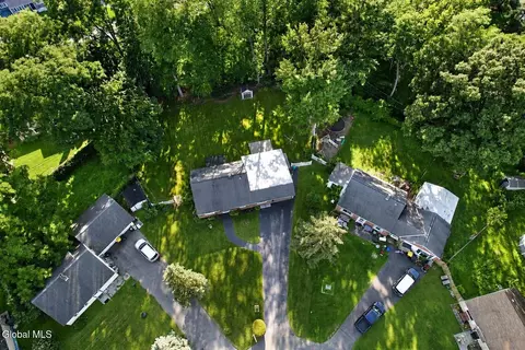 View/Area - 1133 Cushing Ln, Schenectady, NY 12303 photo 2 of 3