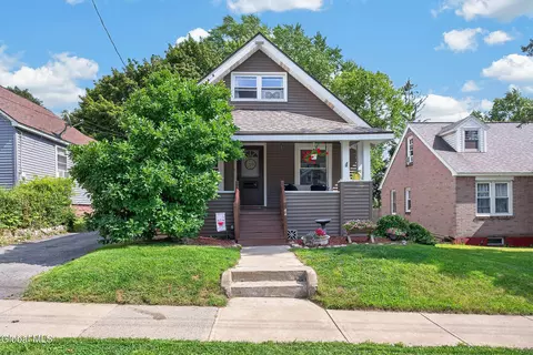 42 Jackson Ave, Schenectady, NY 12304