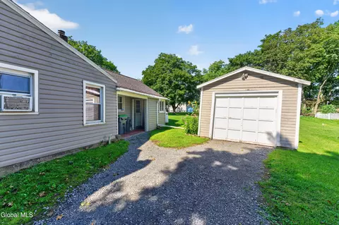 7 Colonial Rd, Stillwater, NY 12170 photo 29