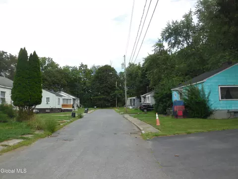 1 Pleasant Pl # -6, Canajoharie, NY 13317