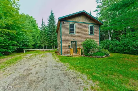 4827 New York 8, Chestertown, NY 12817