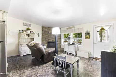 Living - 106 Hilltop Rd, Sprakers, NY 12166 photo 2 of 2